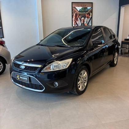 FORD FOCUS 2.0 GHIA 16V FLEX 4P MANUAL